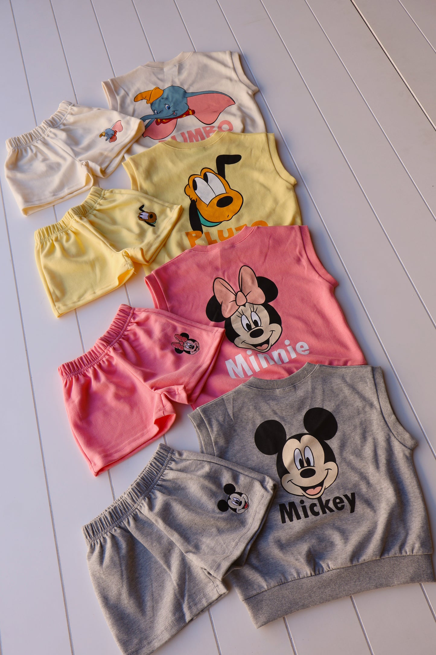 Disney Vest Set