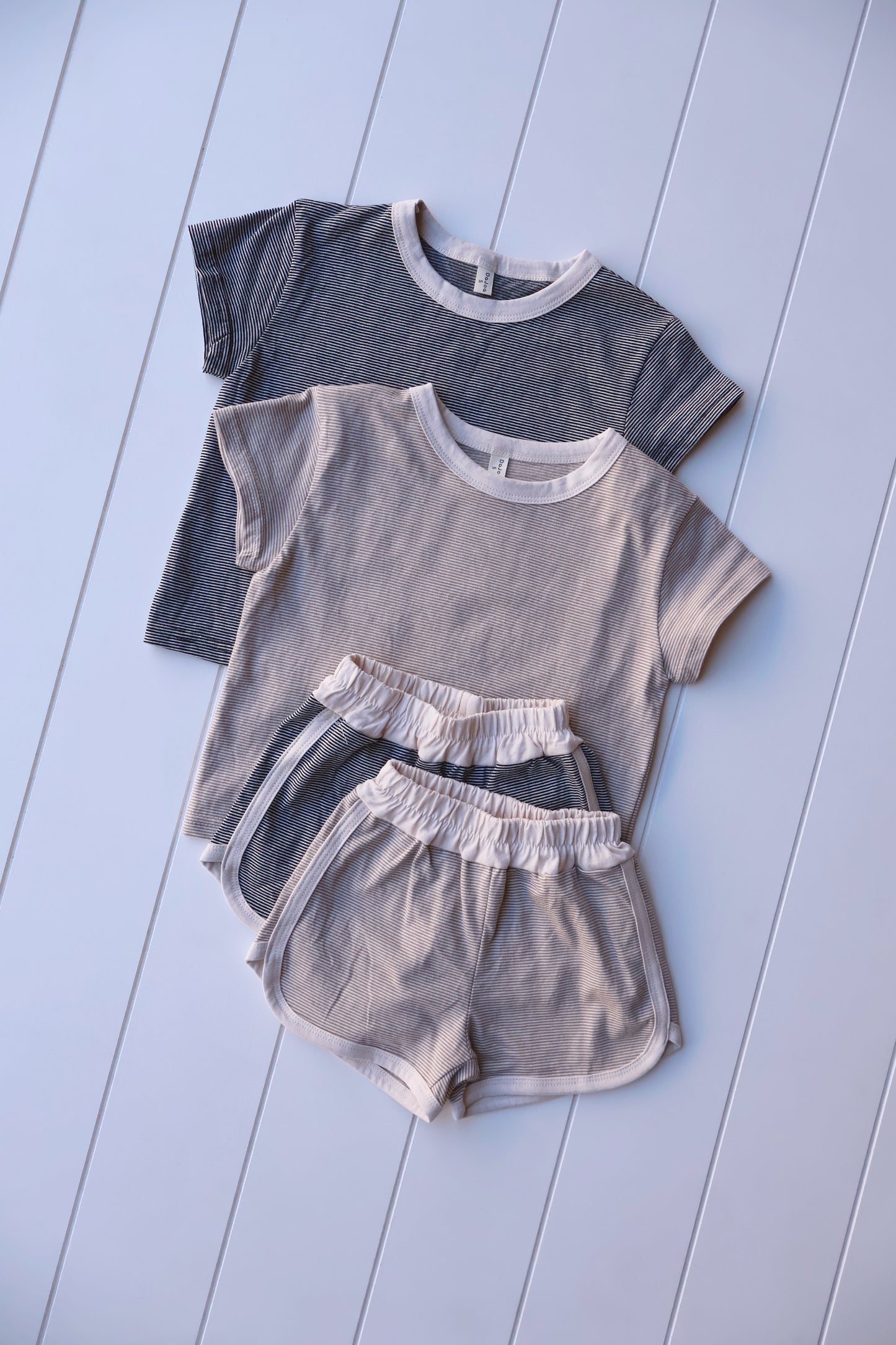 Neutral Stripe Set
